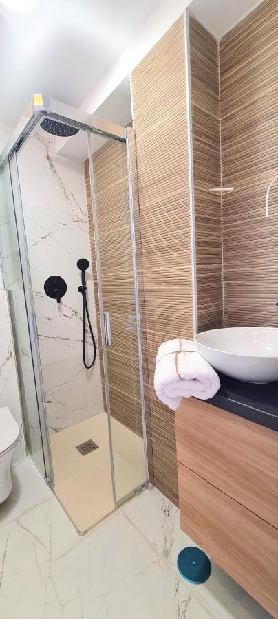 Rada Abc & Estudios A Apartament *
